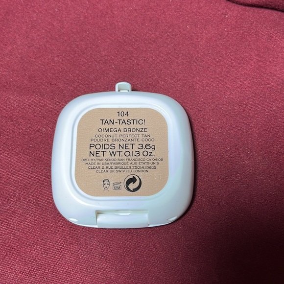 Marc Jacob’s #104 Tan-Tastic - Picture 2 of 2